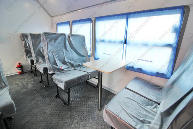 Вахтовый автобус с бортовой платформой и КМУ ИМ-150 КАМАЗ 43118-3027-50, 10 мест 7