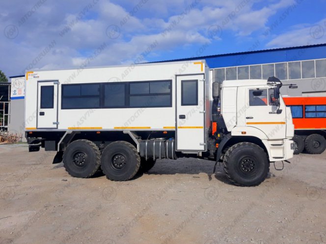 Вахтовый автобуc КАМАЗ 43118-3017-50, 22 места LUXE 3