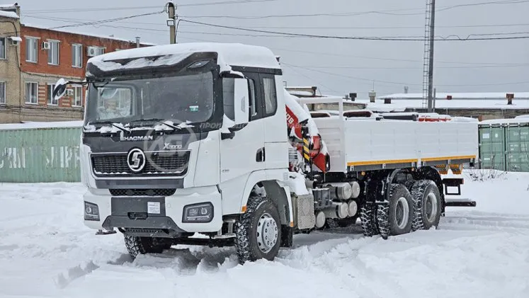 Бортовой автомобиль Shacman X3000 с КМУ Sunhunk 108-2 1