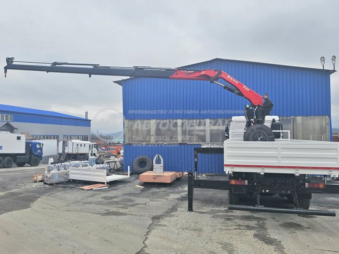 Бортовой автомобиль Shacman X3000 (6х6) с КМУ Sunhunk K238-4 2