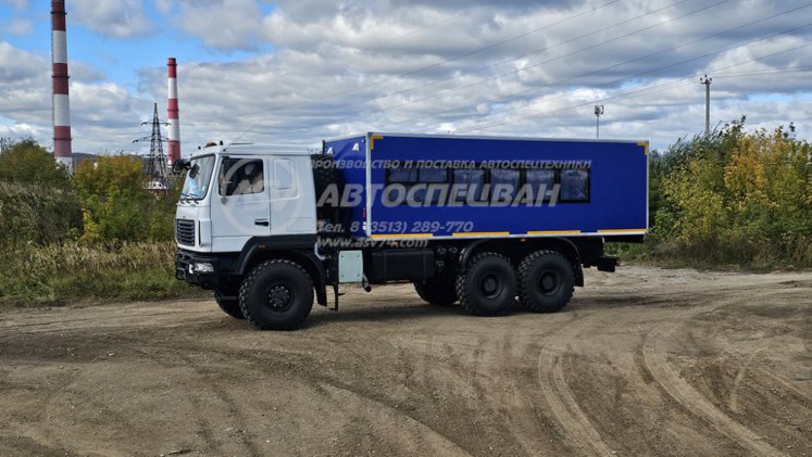 Вахтовый автобус 20 мест, с грузовым отсеком. 2