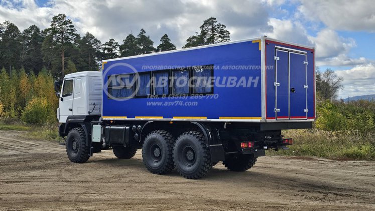 Вахтовый автобус 20 мест, с грузовым отсеком. 1