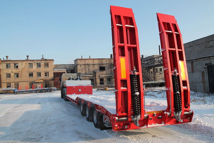 Низкорамный полуприцеп-тяжеловоз ЧМЗАП 9906.4 по спецификации 042 HP ПП4 0