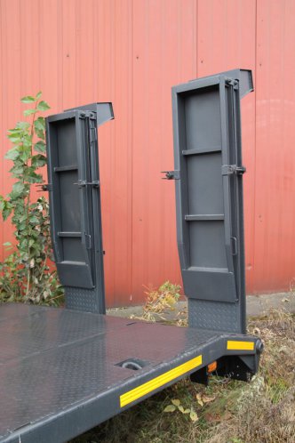 Прицеп-платформа специальный ЧМЗАП 8358 по спецификации 013 ПГП 1