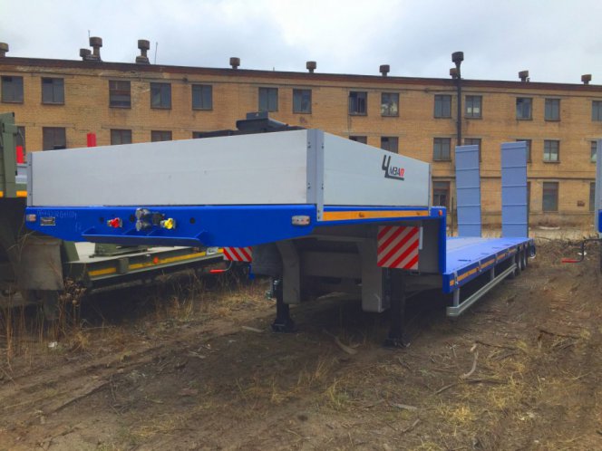 Низкорамный полуприцеп-тяжеловоз ЧМЗАП 99064 по спецификации 042-02 ВУ1 2