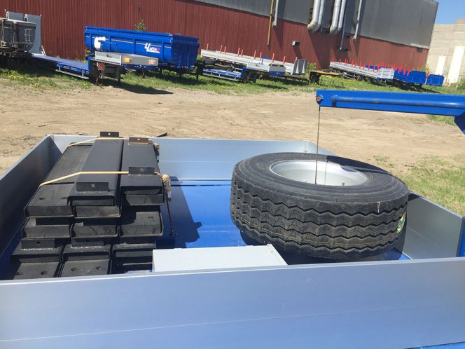 Полуприцеп-тяжеловоз автомобильный ЧМЗАП 99064 по спецификации 081 ККТГ 3