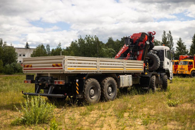 Бортовой Хант 8х8 с КМУ SunHunk K-728-8 4