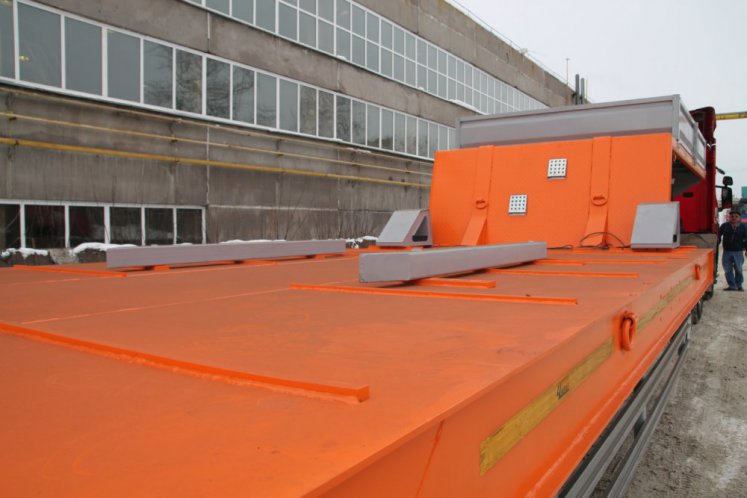 Полуприцеп-тяжеловоз ЧМЗАП 9990 по спецификации 070 М 4