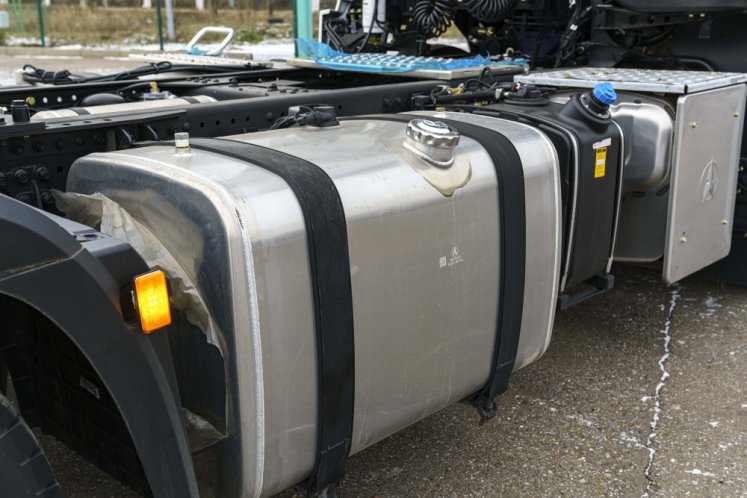 Седельный тягач BEIBEN 1848 6