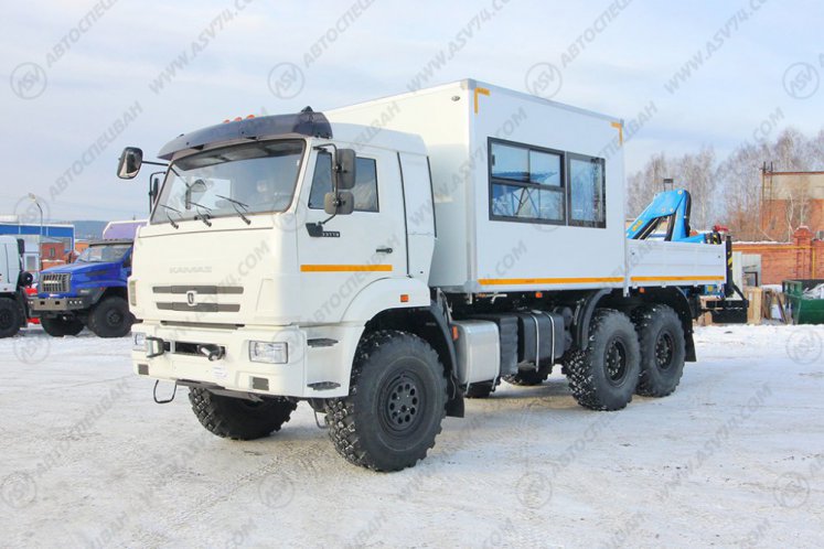 Вахтовый автобус с бортовой платформой и КМУ ИМ-55. КАМАЗ 43118-3027-50, 8 мест 7