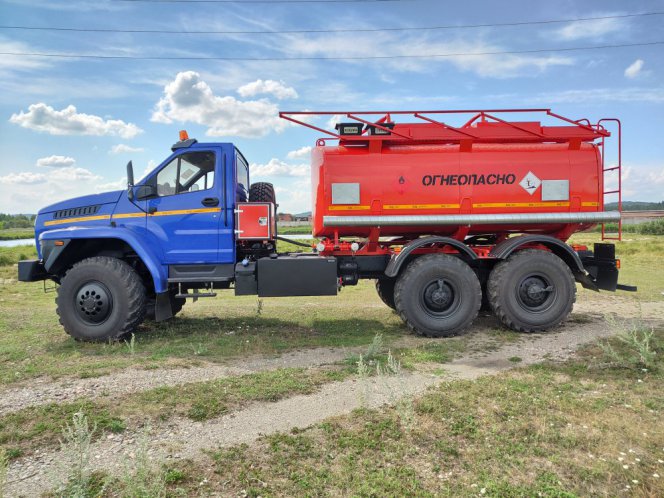 Автотопливозаправщика АТЗ-12 на шасси Урал 4320-6952-72Е5Г38 1