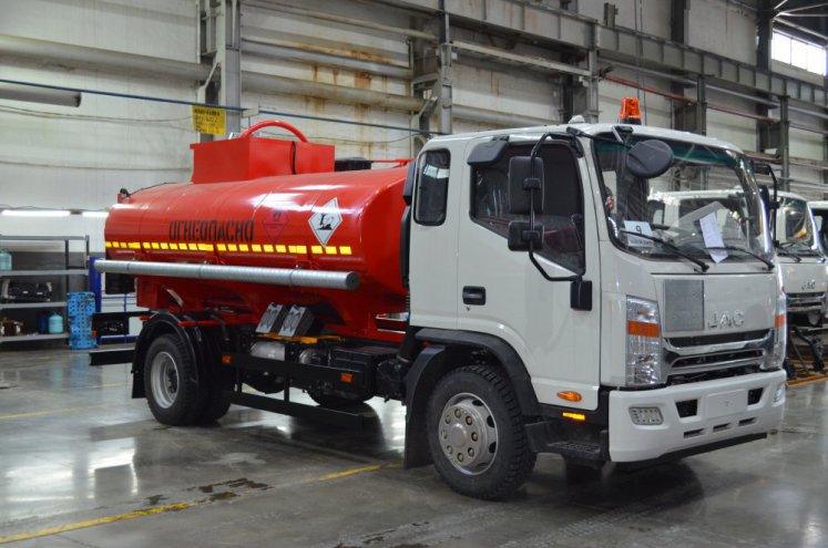 АТЗ-8 на базе шасси JAC N120 0