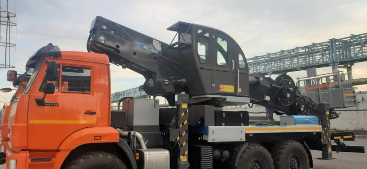 Автогидроподъемник HORYOHG SKY450SF на шасси КамАЗ-43118 1