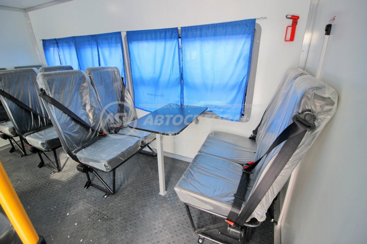 Вахтовый автобус с грузовым отсеком Урал NEXT 4320-6952-72 (Е5) Г38, 12 мест 4