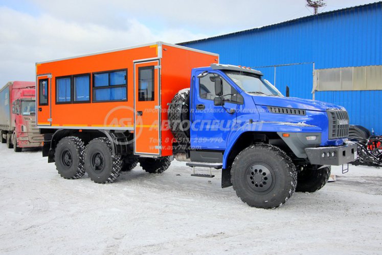 Вахтовый автобус Урал NEXT 4320-6952-72, 20 мест 0
