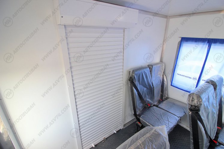 Вахтовый автобус с грузовым отсеком, Урал 4320-1912-72Е5, 8 мест 11
