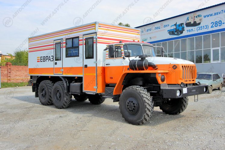 Вахтовый автобус с грузовым отсеком, Урал 4320-1912-72Е5, 8 мест 0