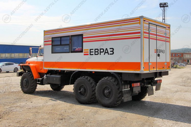 Вахтовый автобус с грузовым отсеком, Урал 4320-1912-72Е5, 8 мест 3