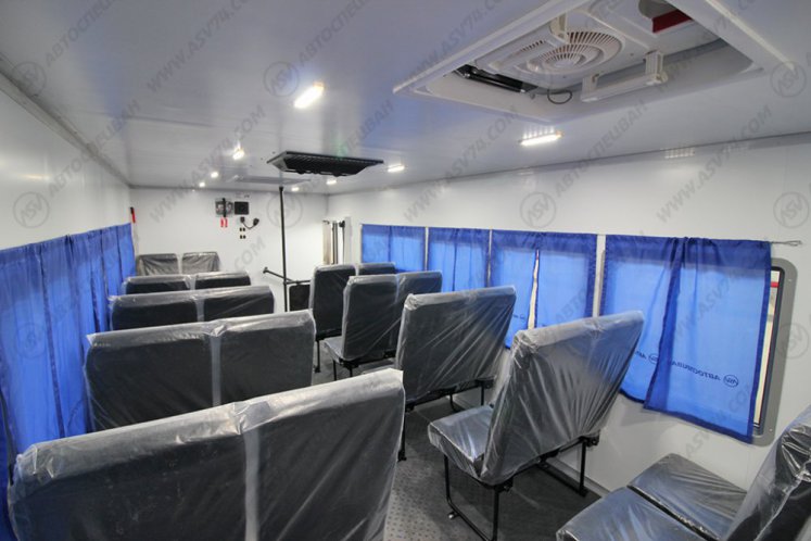 Вахтовый автобус КАМАЗ 43118-3027-50, 24 места 8