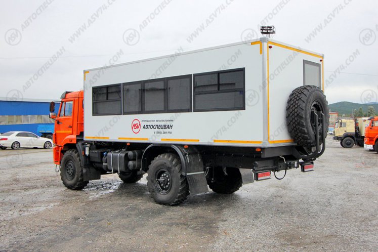 Вахтовый автобус КАМАЗ 43502-3036-66, 24 места 3