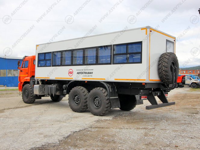 Вахтовый автобус КАМАЗ 43118-3027-50, 32 места 3