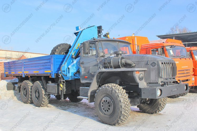 Бортовой автомобиль Урал 4320 (капотный) с КМУ ИМ-150 0