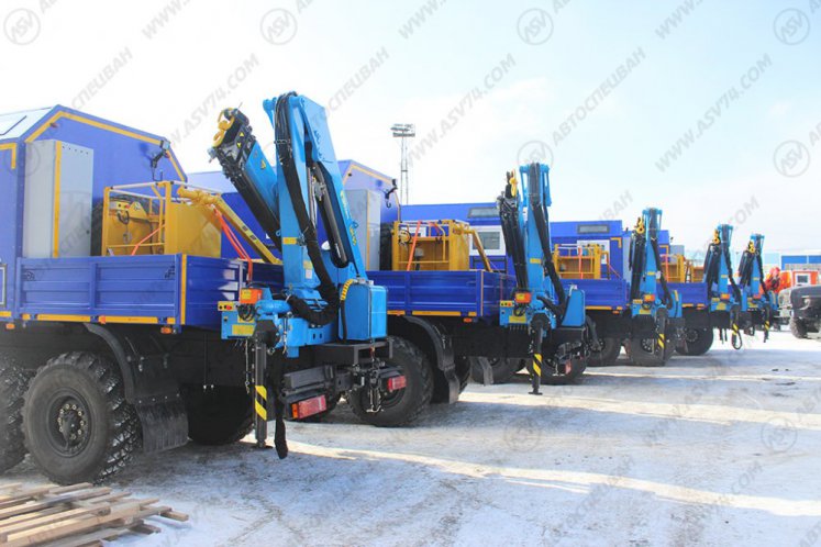 Агрегат ремонта и обслуживания качалок АРОК КАМАЗ 43118-3027-50 с КМУ ИМ-95 (синий) 4