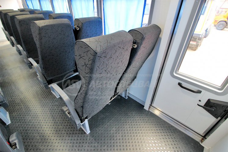 Вахтовый автобус КАМАЗ 43118-3027-50, 28 мест LUXE 12