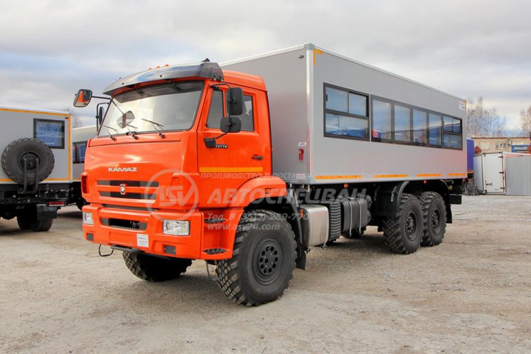 Вахтовый автобус КАМАЗ 43118-3027-50, 28 мест LUXE 1