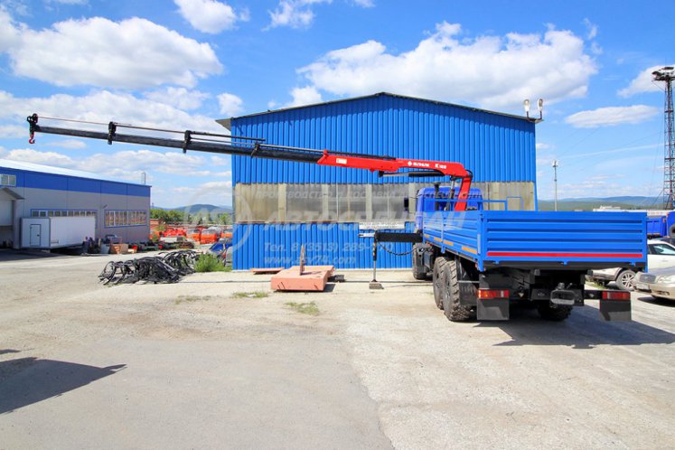 Бортовой Урал 4320-4972-80 с КМУ Sunhunk K168 1