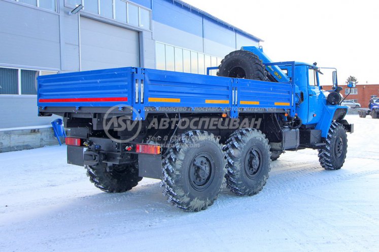 Бортовой автомобиль Урал 4320 (капотный) с КМУ ИМ-77 5