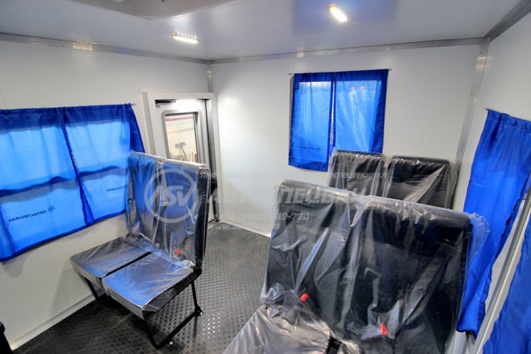 Вахтовый автобус с бортовой платформой КАМАЗ 43118-3027-50, 8 мест 9