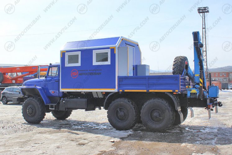 Агрегат для ремонта и обслуживания качалок АРОК Урал 4320-1912-60 (Евро-5) с бортовой платформой и КМУ ИМ-50 4