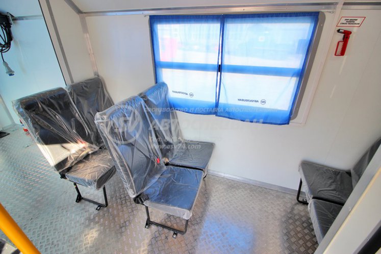 Вахтовый автобус КАМАЗ 43502-3036-66, 8 мест. Грузовой отсек 9