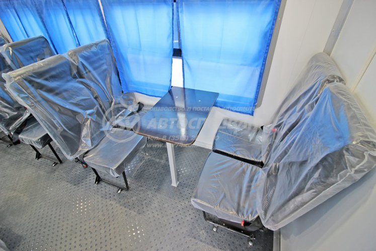 Вахтовый автобус с грузовым отсеком Урал 5557 (Е5) 12 мест 4