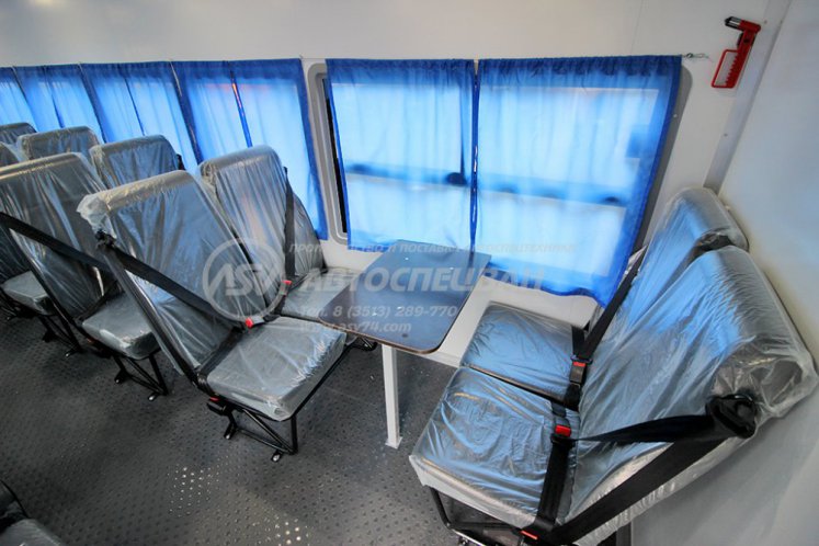 Вахтовый автобус Камаз 43118-1098-10 (Евро-2), 28 мест 4