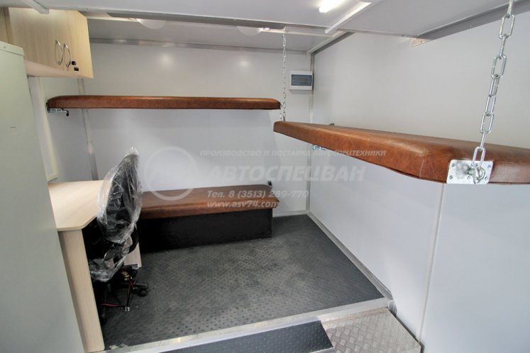 Агрегат для ремонта и обслуживания качалок АРОК МАЗ 6317F9-571-051 с КМУ ИМ-55 2