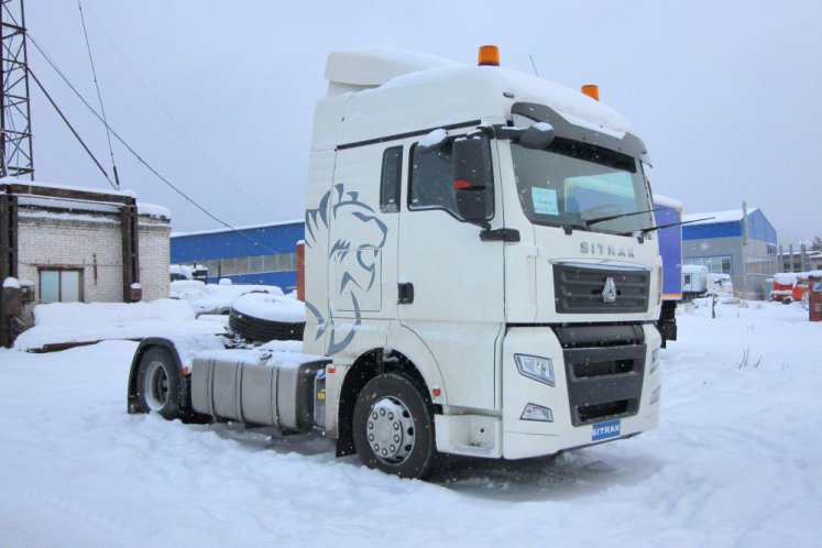 Седельный тягач SITRAK C7H 4×2 ZZ4186V361HE (ZZ4186V391HE) ADR 1