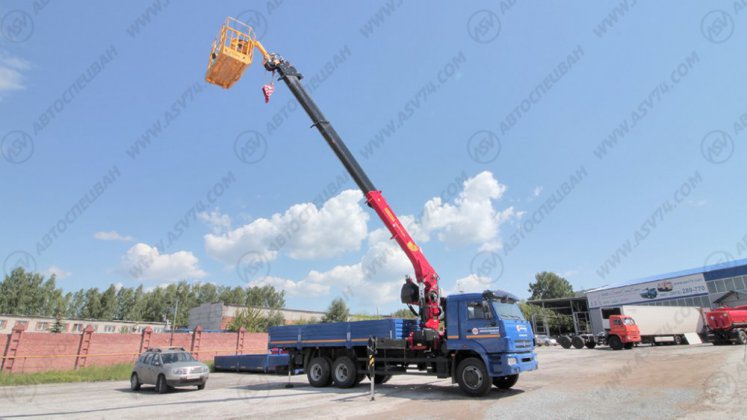 Бортовой автомобиль КАМАЗ 65117-3010-48 с КМУ ИТ-200 2