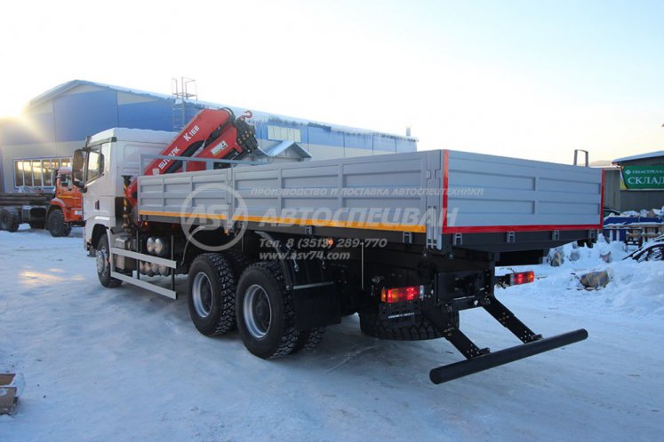 Бортовой автомобиль Shacman X3000 с КМУ Sunhunk 168-4 3