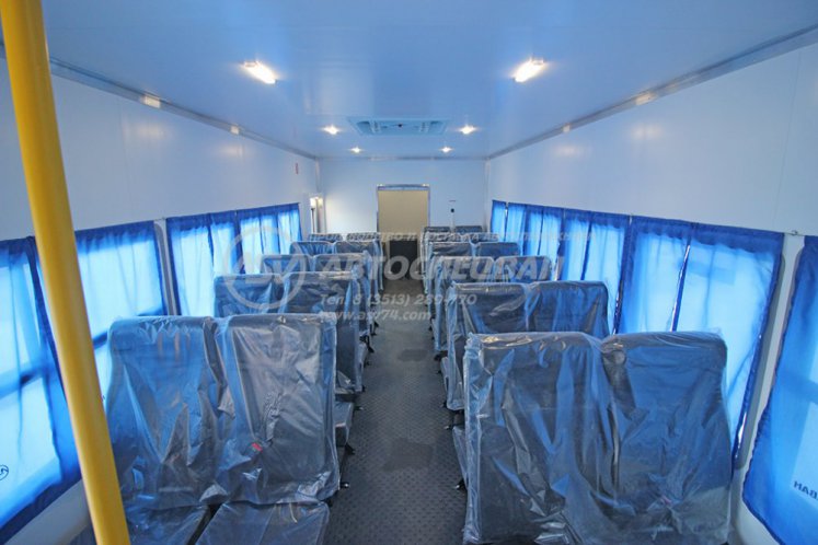 Вахтовый автобус Shacman X3000, 24 места с грузовым отсеком 4