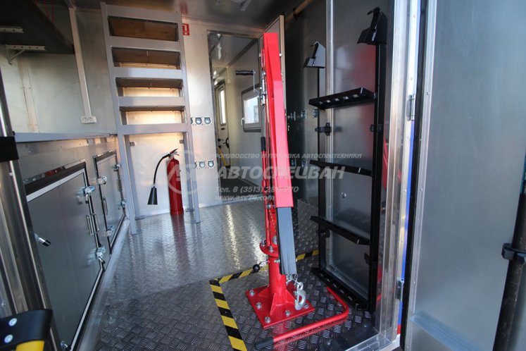 Транспортно-бытовой автомобиль Урал NEXT 3