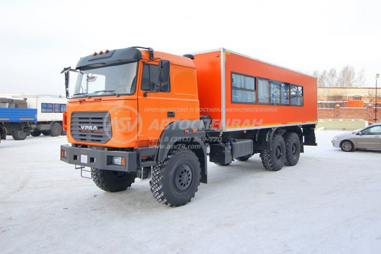 Вахтовый автобус Урал 4320-4971-80, 24 места с грузовым отсеком 4