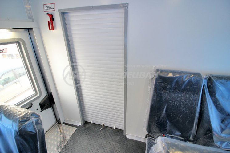 Вахтовый автобус Урал 4320-4971-80, 24 места с грузовым отсеком 11