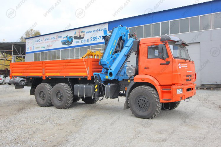 Бортовой КАМАЗ 43118-3027-50 с КМУ ИМ-240 с люлькой для подъема людей 0