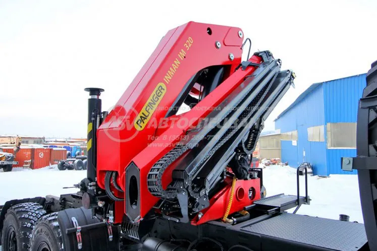 Тягач Урал 4320-4972-82 с КМУ ИМ-320-05 7