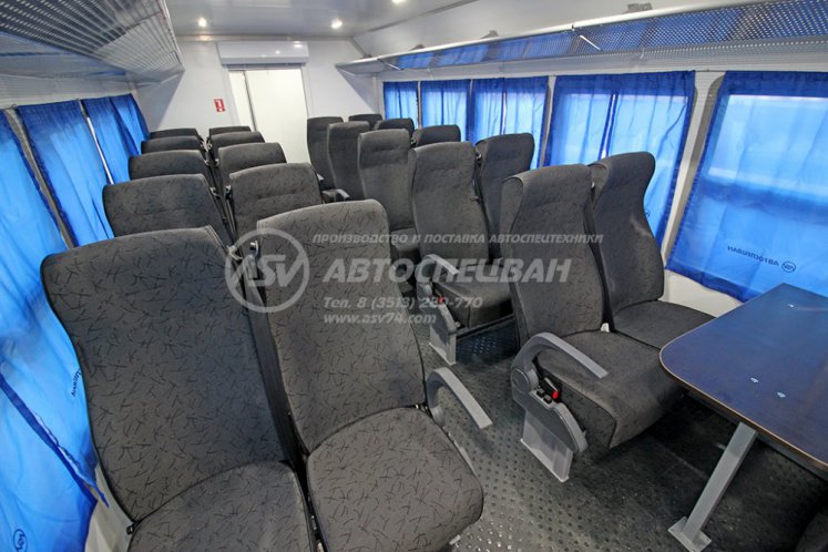Вахтовый автобус КАМАЗ 43118-3027-50, 20 мест с грузовым отсеком 8