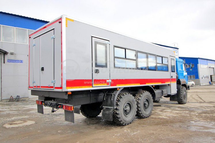 Вахтовый автобус Урал 4320-4971-80, 28 мест с грузовым отсеком 1