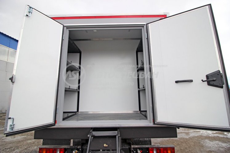 Вахтовый автобус Урал 4320-4971-80, 28 мест с грузовым отсеком 2