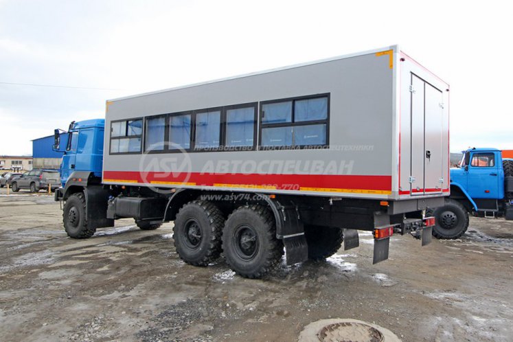 Вахтовый автобус Урал 4320-4971-80, 28 мест с грузовым отсеком 5